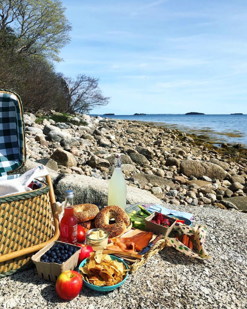 Zero-waste picknick: alles in glas, blik en stof